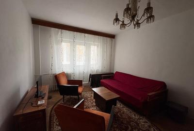 Apartament cu 3 camere semidecomandat, mobilat în Timpuri Noi - 2