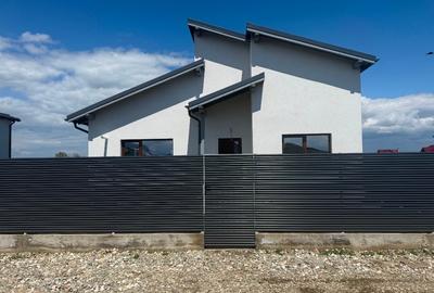 Casă individuală cu 3 camere cu Teren 509 Mp în Hălchiu - 1