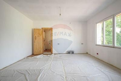 Apartament cu 3 camere de vanzare in zona Brasovul Vechi - 2