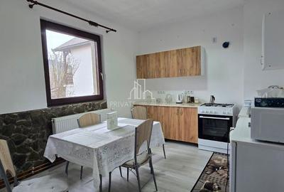 Casă cu 2 camere decomandat în Angofa - 2