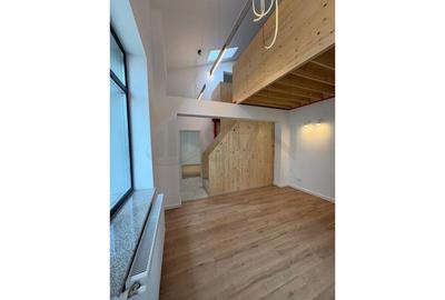 Casă cu 4 camere cu Canalizare în Moșilor - 4