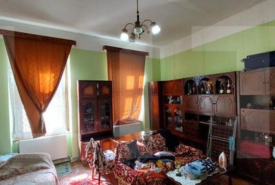 Apartament cu 3 camere în Central - 3