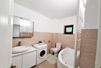 Casă cu 4 camere cu Teren 500 Mp în Agrement Ostroveni