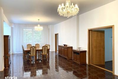 Casă cu 4 camere cu Teren 350 Mp în Central - 8