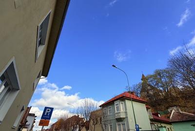 De inchiriat – Apartament 3 camere– Strada De Mijloc, Brasov (zona Centrala) - 6