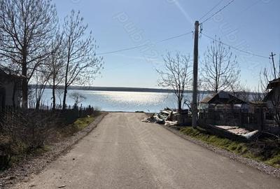 Casă cu 4 camere cu Teren 886 Mp în Ulmu - 5