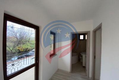 Casă cu 4 camere cu Canalizare în Lăpuș - 4