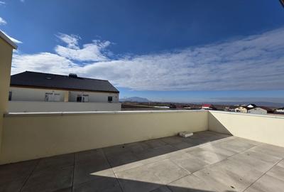 Apartament cu 3 camere decomandat, mobilat în Sânpetru - 1