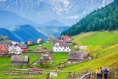 Locatie cu patru anotimpuri intr- o zi, incadrata de 2.350 teren, Bran - Fundata - 1