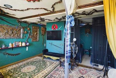 Resedinta impresionanta, arhitectura distincta si vedere panoramica, Centru Isto - 5