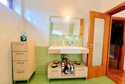 Apartament 4 camere de vanzare Constanta Inel 2 - 16