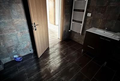 Casă cu 4 camere cu Teren 417 Mp în Horia - 1