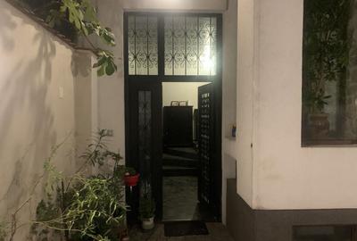 Casă cu 4 camere în Central - 6