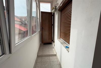 Apartament cu 3 camere decomandat în Centrul Istoric - 3