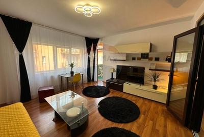 Apartament cu 3 camere de inchiriat in Andrei Muresanu - 1
