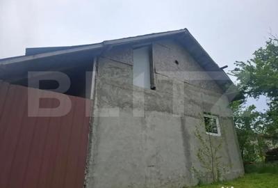 Casă cu 5 camere cu Teren 2300 Mp în Mătăsaru