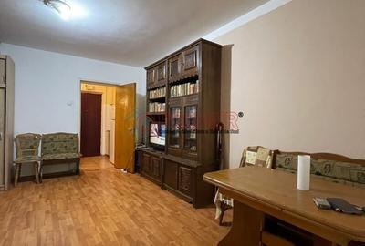 Berceni, Turnu Magurele garsoniera - 1