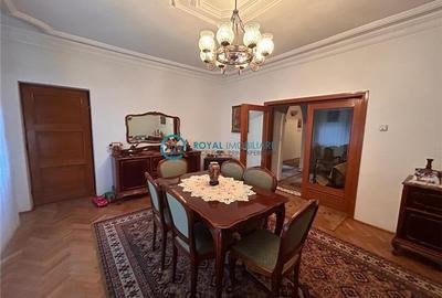 Royal Imobiliare - Inchiriere apartament 4 camere in Vila - 2