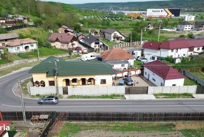 Casă cu 4 camere în Central - 10