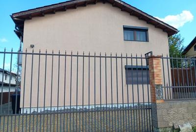 Tomesti Deal casa P+1 mobilata si utilata complet 180 mp