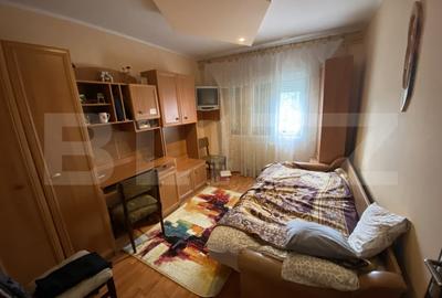 Apartament 3 camere, 65 mp etaj 2/4 decomandat, zona Dumbrava Nord - 4