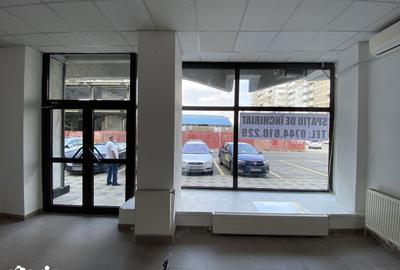Spațiu comercial, de 85 mp, în Ultracentral - 2