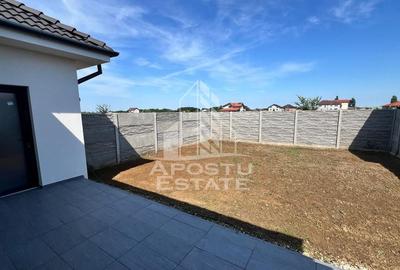 1/2 Duplex pe parter, cu 3 camere si 2 bai, Sag - 1
