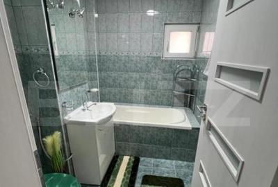 Apartament de vanzare, cu 2 camere, 59 mp, zona Strand - 2