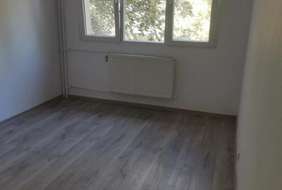 Proprietar, vand apartament 3 camere, confort 1, decomandat, in zona bulevardului Alexandru Obregia. - 3