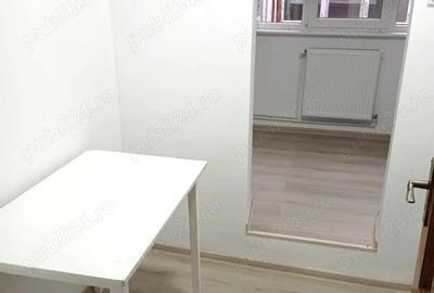 Apartament renovat, 3 camere, semidecomandat, etaj 3, zona Micro 20 - 6