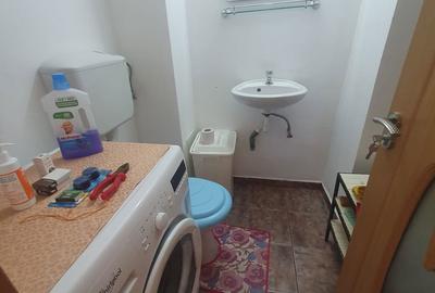 Apartament cu 3 camere decomandat în Ampoi 3 - 1
