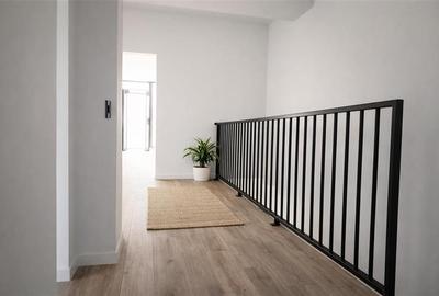 Duplex cu 5 camere cu Canalizare în Stupini - 3