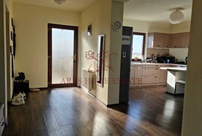Casă individuală cu 5 camere cu Canalizare în Moșnița Nouă - 3
