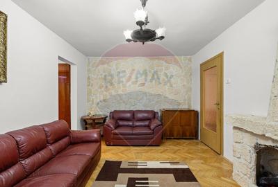 Apartament cu 3 camere semidecomandat în Boul Roșu - 3