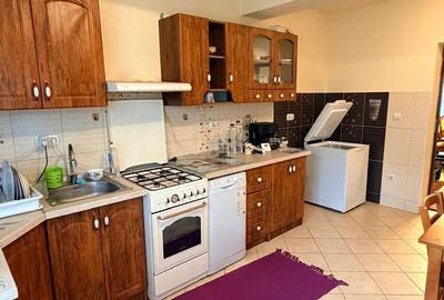 Casă cu 4 camere cu Teren 190 Mp în Central - 7