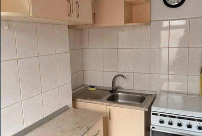 Inchiriez garsoniera situata ultracentral - 1