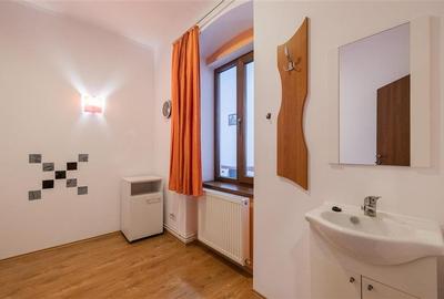 Casa pretabila: comercial/ servicii/ rezidential/ investitional,Central,Fagaras - 10