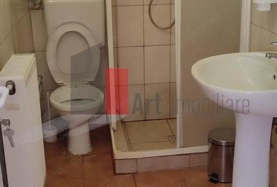 Garsoniera de inchiriat in zona Damaroaia - 2