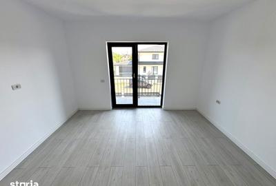 Casă cu 4 camere cu Teren 300 Mp în Miroslava - 1