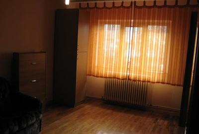 Garsonieră decomandată în Tătărași - 4
