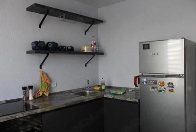 Apartament cu 3 camere decomandat în Circumvalațiunii - 1