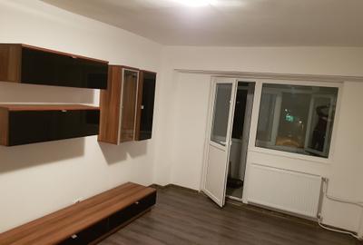 Apartament cu 2 camere decomandat în Central - 4