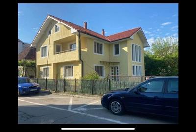 Casă cu 6 camere în Ștefan cel Mare - 7