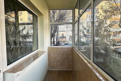 Apartament cu 3 camere decomandat în Ostroveni - 15