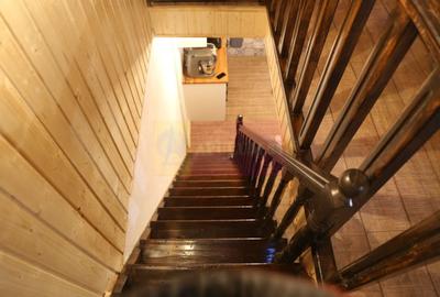 Apartament cu 4 camere de vanzare in Busteni - 47