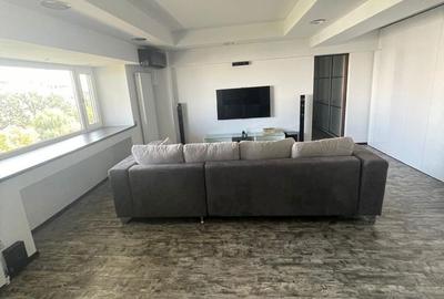 Apartament cu 2 camere în Independenței - 4