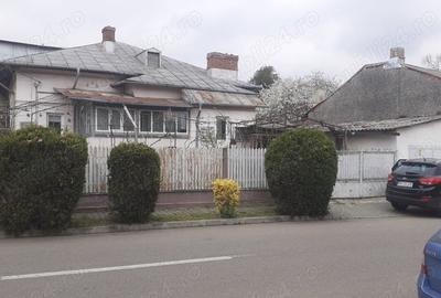 Casă cu 2 camere în Central - 2