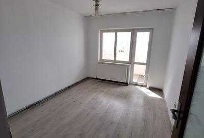 Apartament cu 3 camere în Central - 10