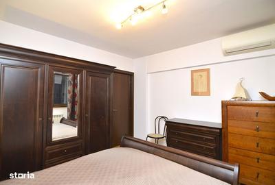 Apartament cu 3 camere decomandat în Văcăresti - 1