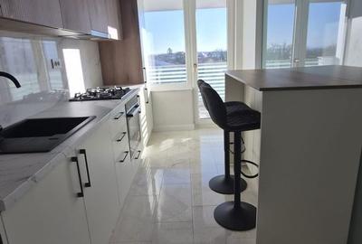 Apartament cu 7 camere decomandat în Breazu - 8